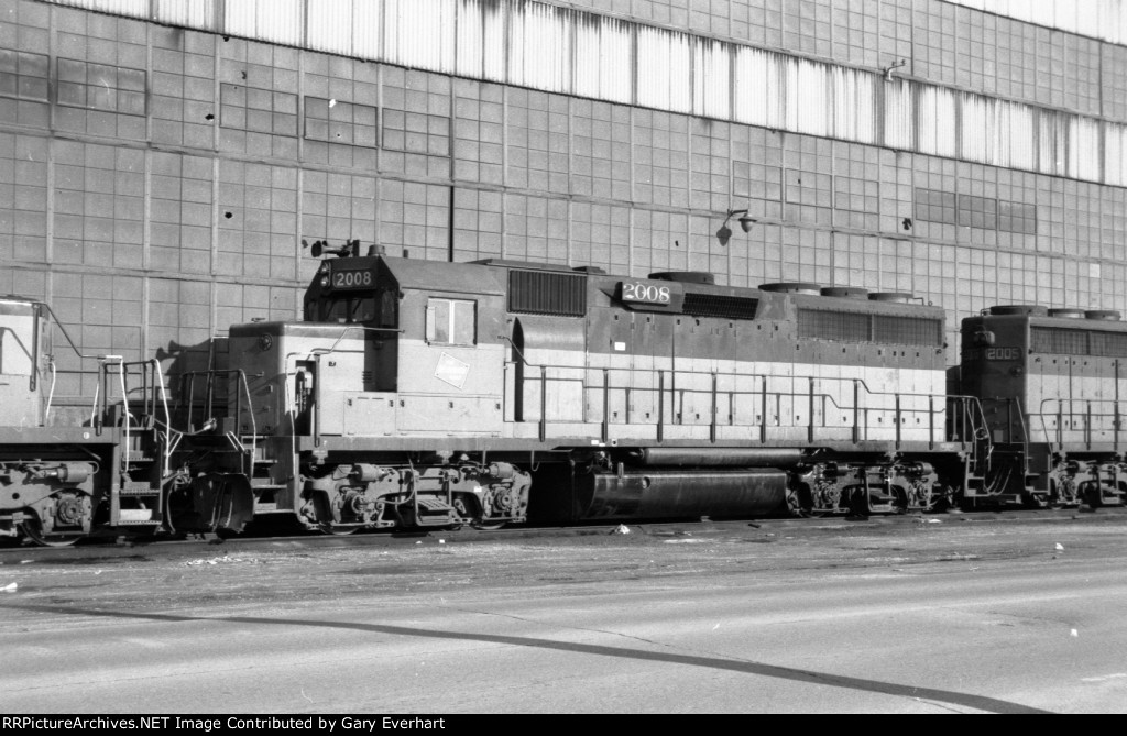 MILW GP40 #2008 - Milwaukee Road